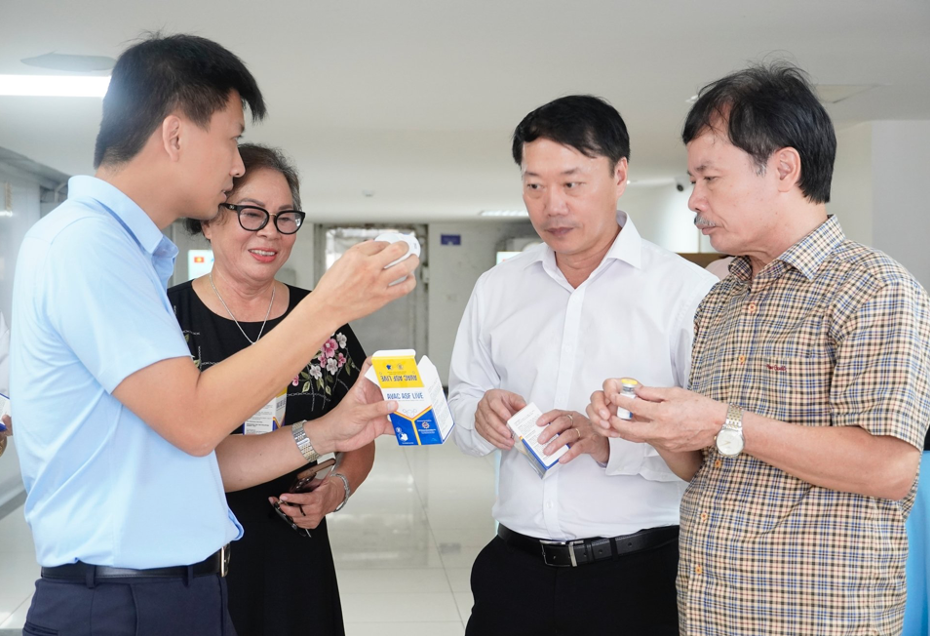 Vietnam exports 340,000 doses of African swine fever vaccine to the Philippines